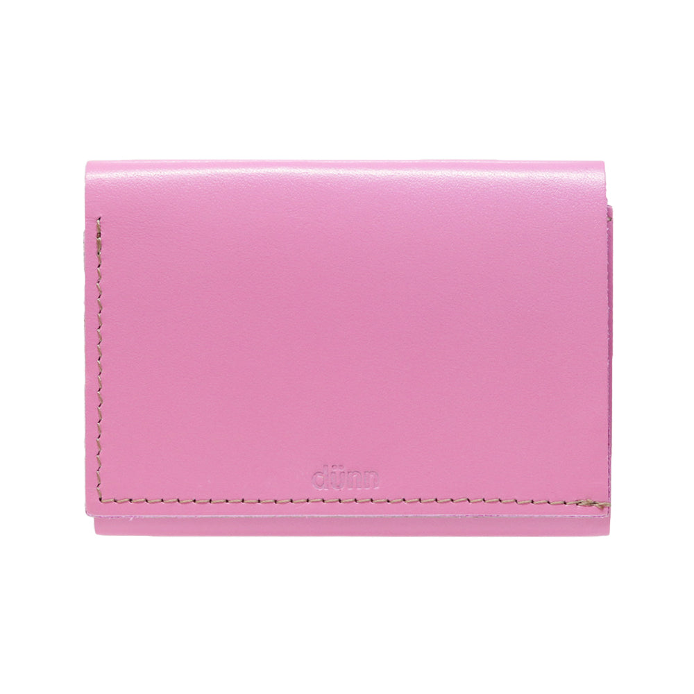 シンプルで使いやすい、三つ折りで極小サイズの財布。dünn 3wings wallet