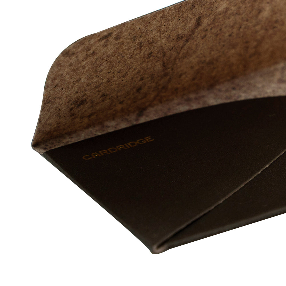 MUZOSA CARDRIDGE: A tiny business card holder that's almost the size of a business card