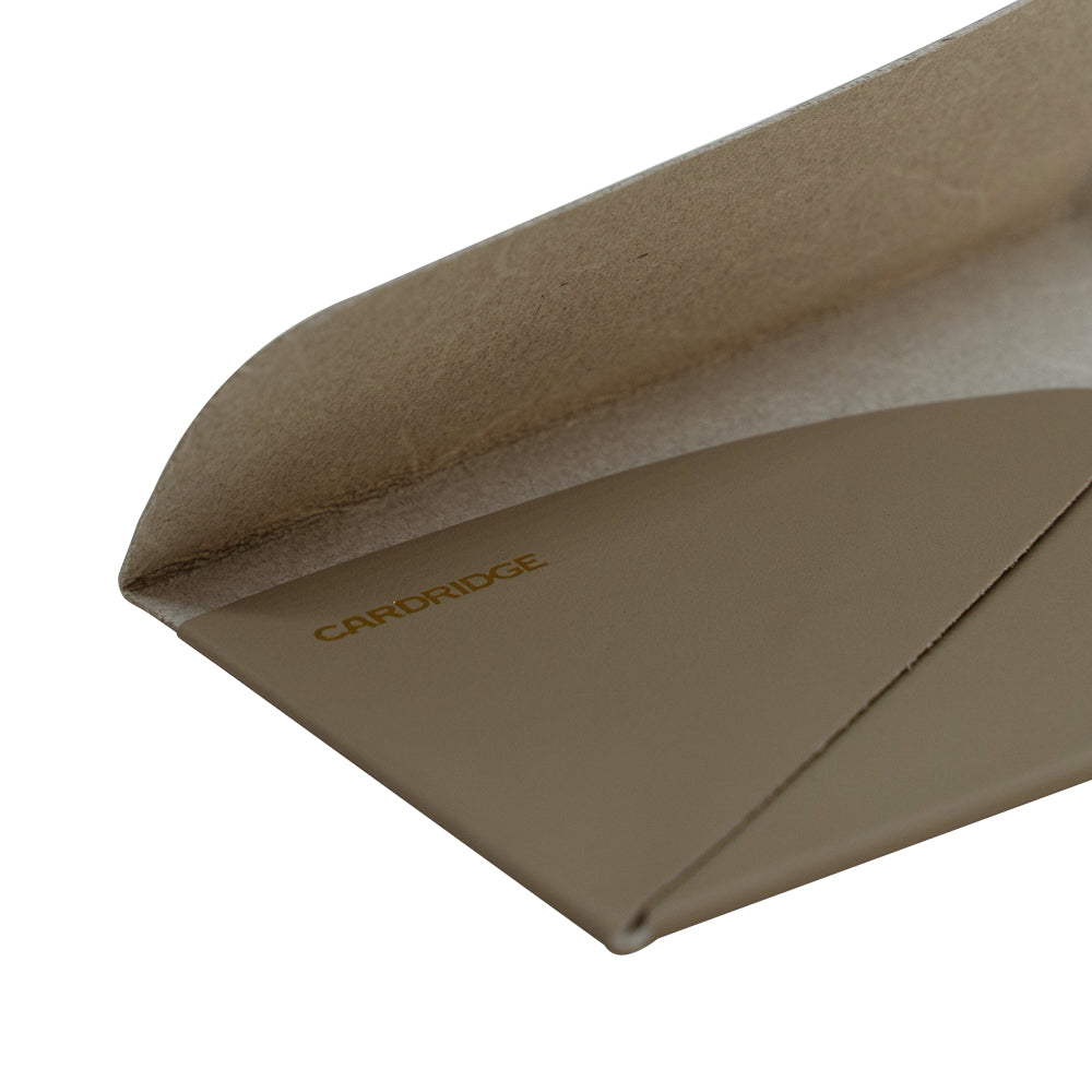 MUZOSA CARDRIDGE: A tiny business card holder that's almost the size of a business card