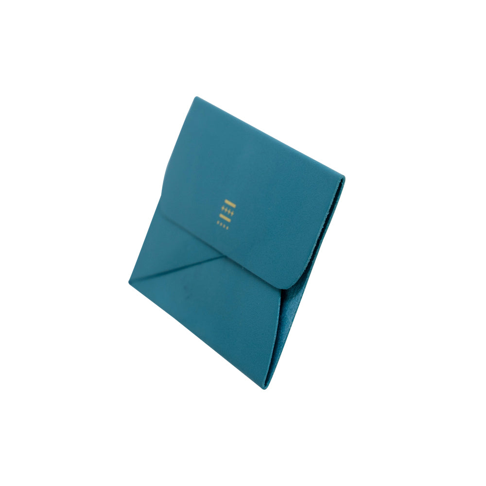 MUZOSA CARDRIDGE: A tiny business card holder that's almost the size of a business card