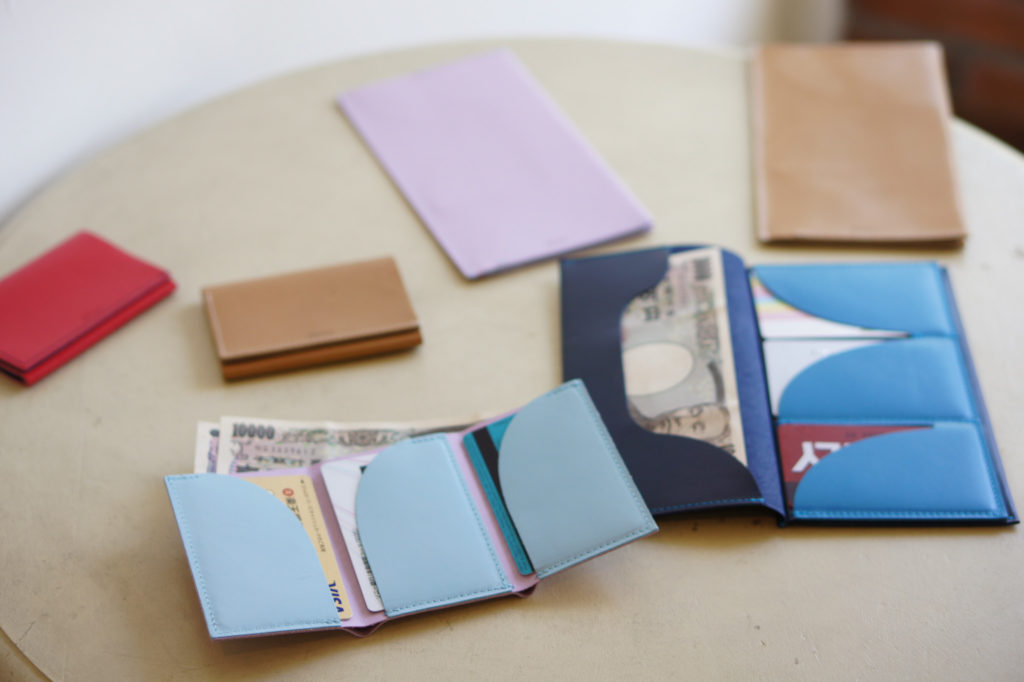 クラウドファンディング挑戦中！dünn wing wallet〜新しい財布の形で暮らしをかろやかに。