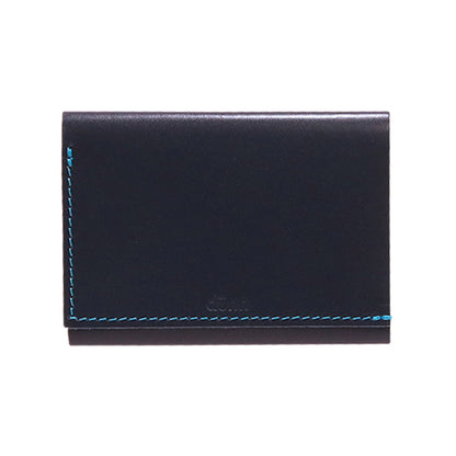 シンプルで使いやすい、三つ折りで極小サイズの財布。dünn 3wings wallet