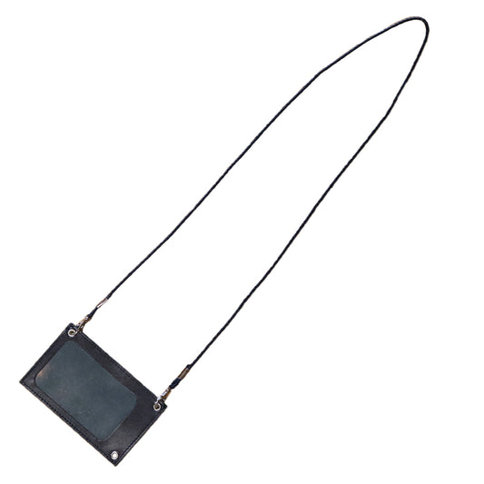 縦にも横にも使えるIDホルダー dünn id holder