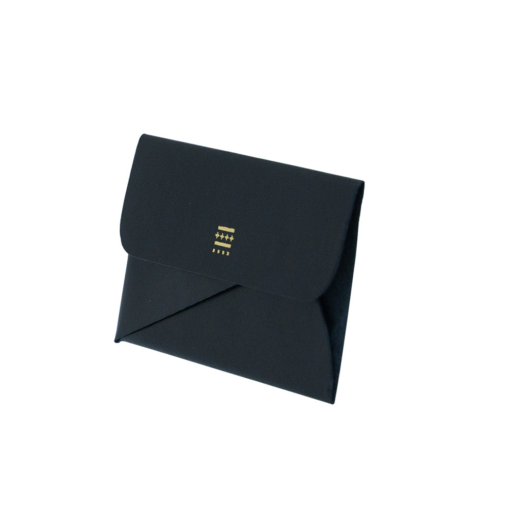 MUZOSA CARDRIDGE: A tiny business card holder that's almost the size of a business card